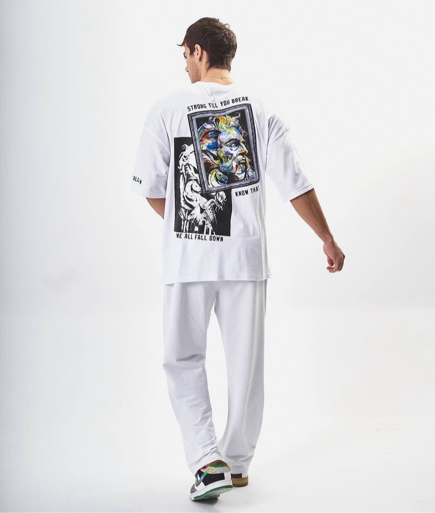 חולצה strong till לבנה