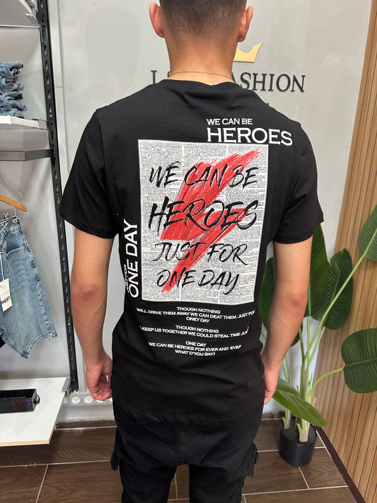 חולצת Heroes שחורה